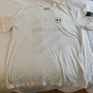 Under Armour T Shirt